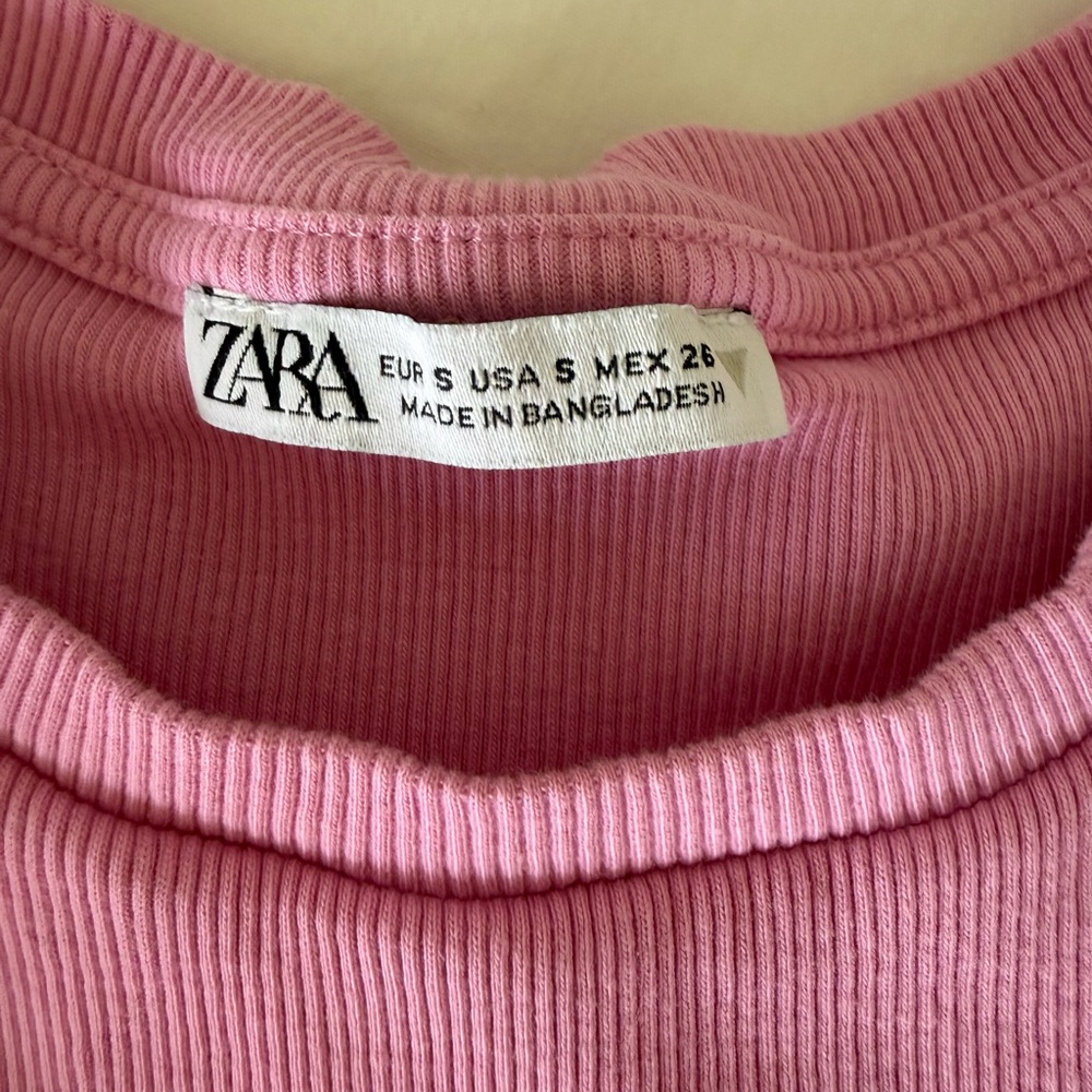 Zara Pink Ribbed Tank with Ruffle Sleeves - Picture 2 of 3